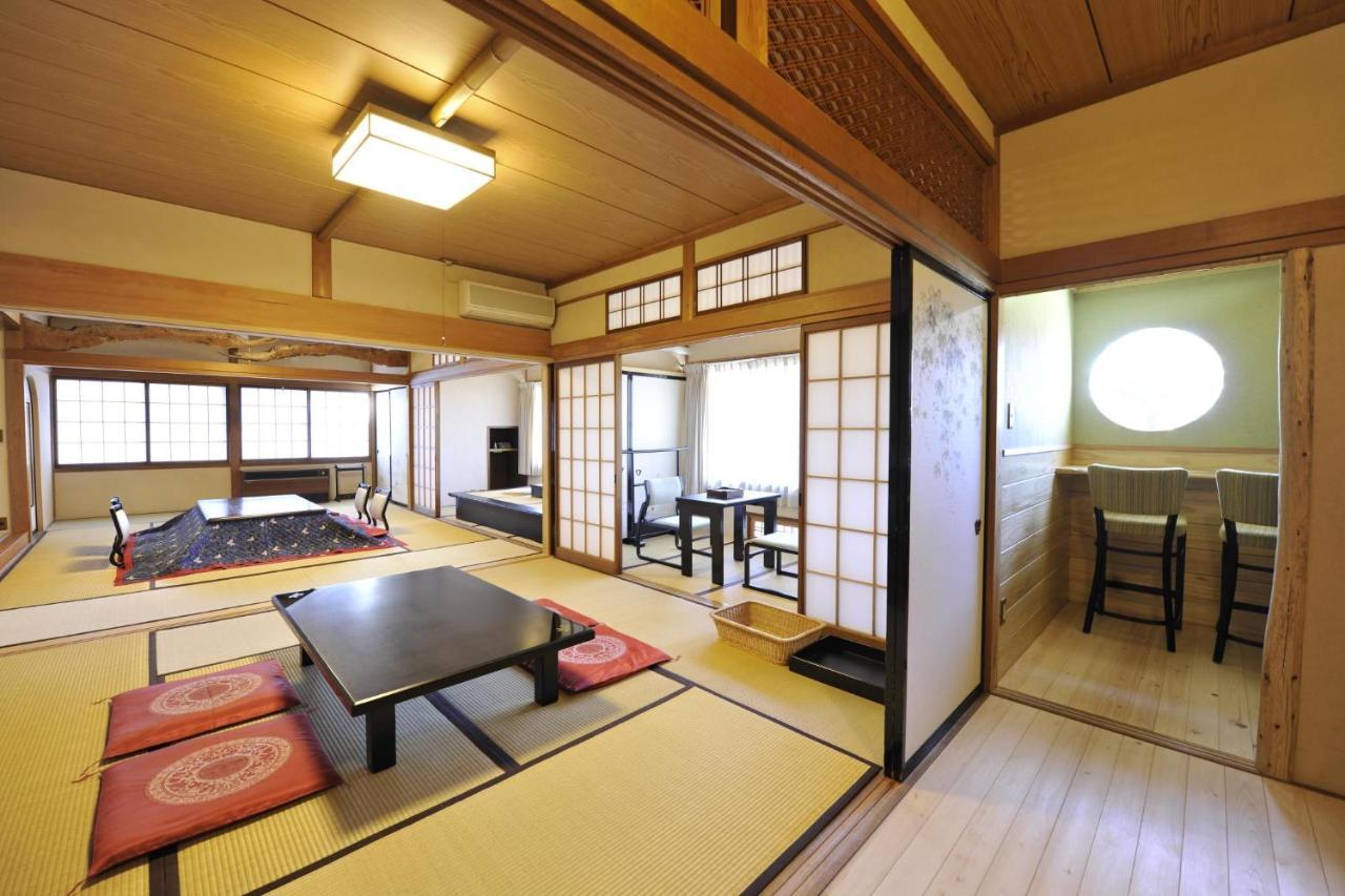 Jinpyokaku Hotel Yamanouchi  Exterior foto
