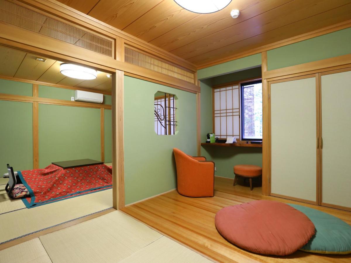 Jinpyokaku Hotel Yamanouchi  Exterior foto
